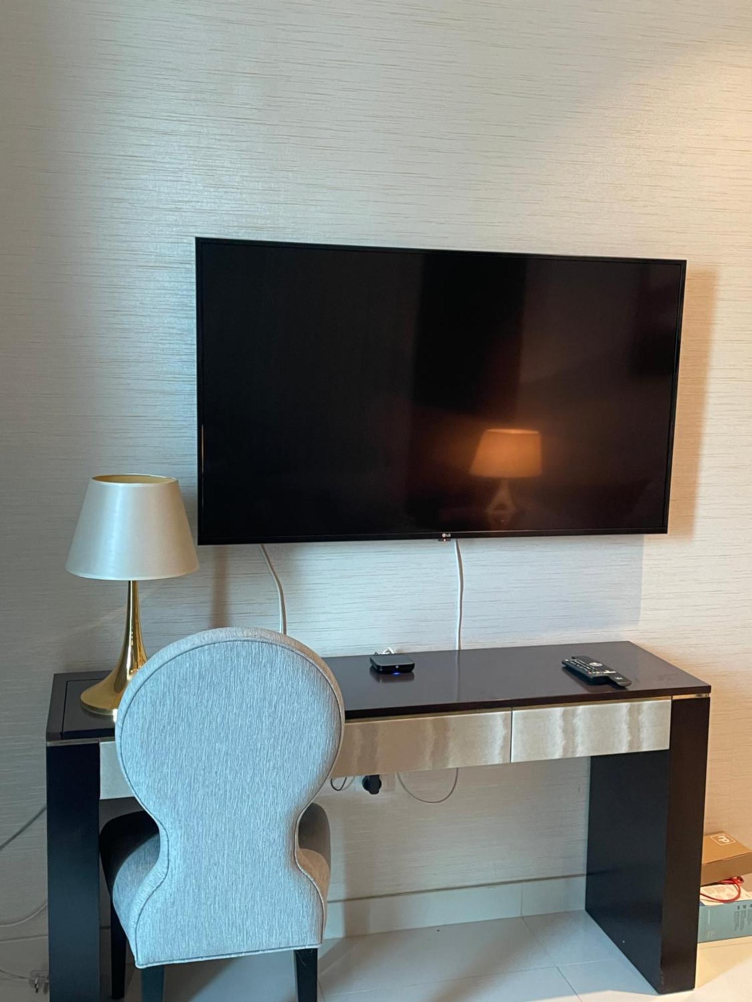 Homes2retreat - Chic In Damac Uppercrest Apartamento