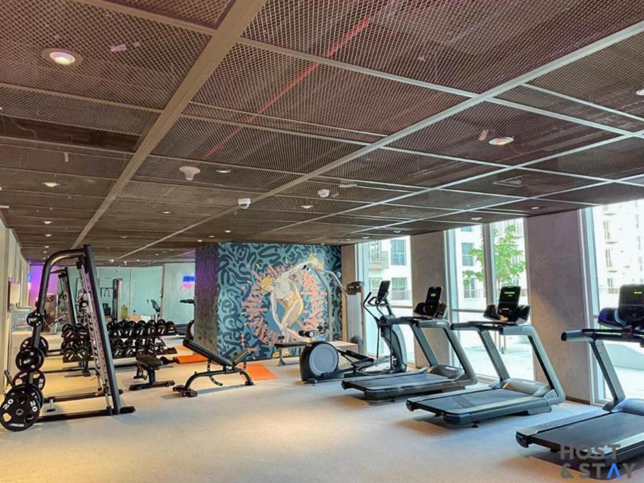 Chic Urban 2br At Collective 2 Apartment Dubai