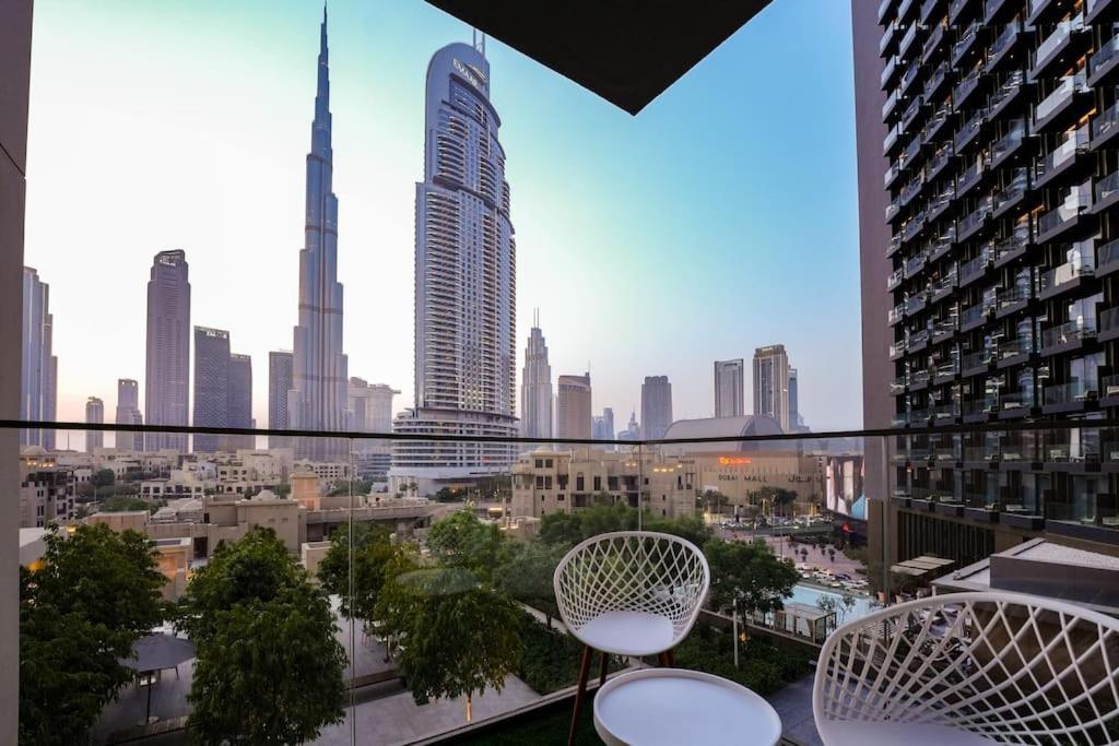 2 Bedroom Luxury Full Burj Views Dubái