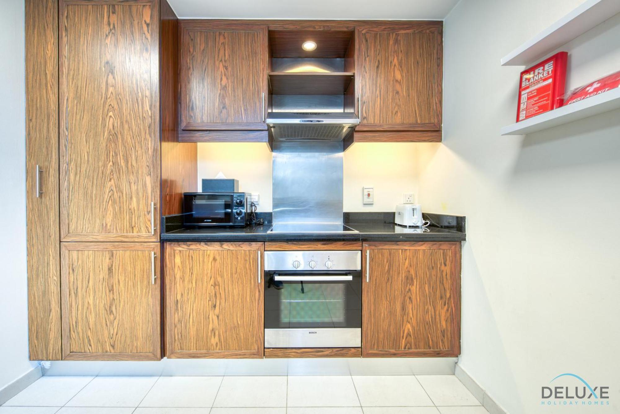 Burj Khalifa Vicinity Perfect 1br Escape, Residences 7, Downtown By Deluxe Homes *