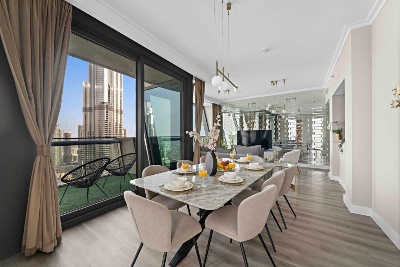 First Class 3br With Full Burj Khalifa And Fountain View Apartment
