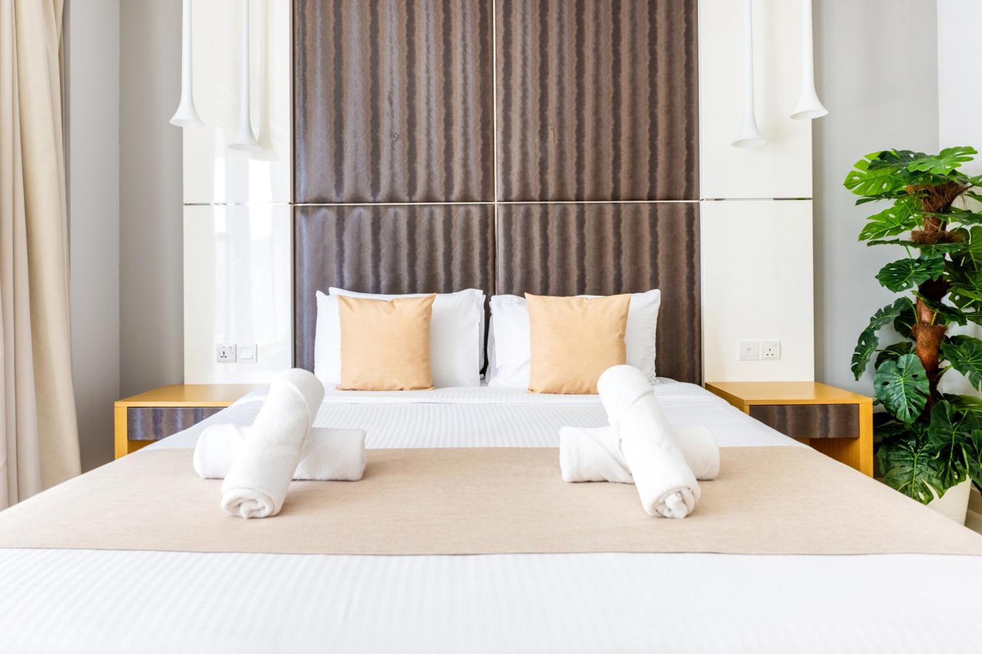 Damac Canal Views Residences Apartahotel 5*