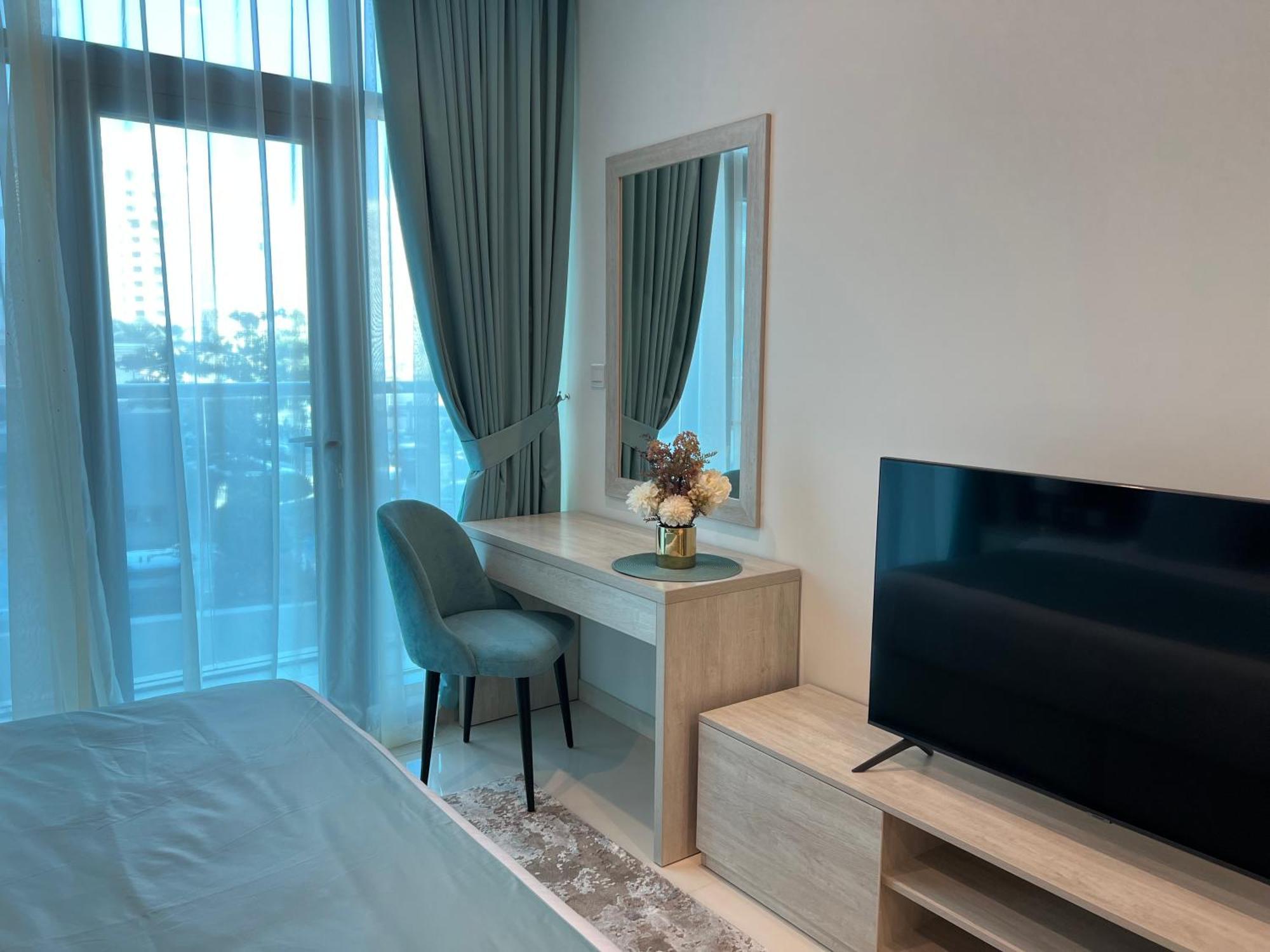 Apartment Amazing At The Seven Palm