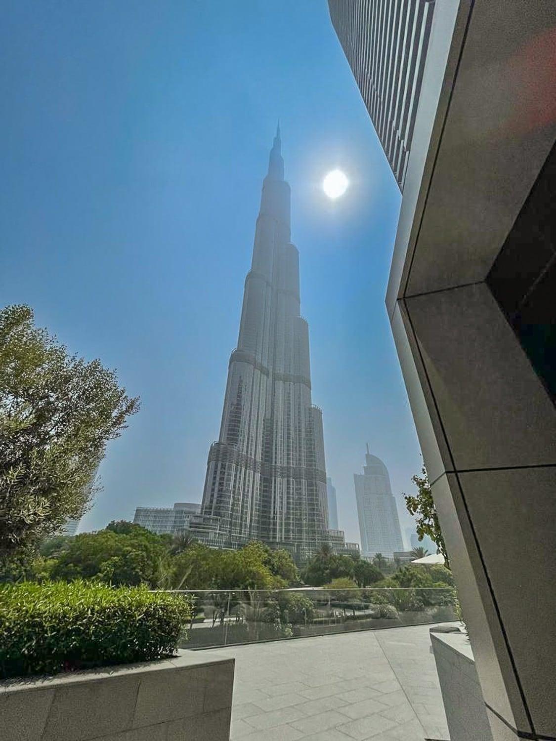 Apartamento Chic For 4 With Burj Khalifa Views Dubái