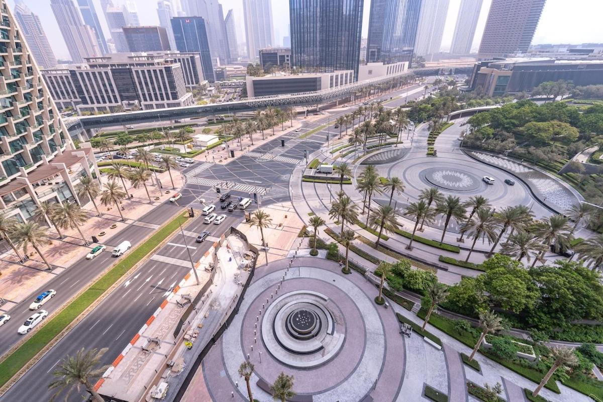 Chic For 4 With Burj Khalifa Views * Dubái