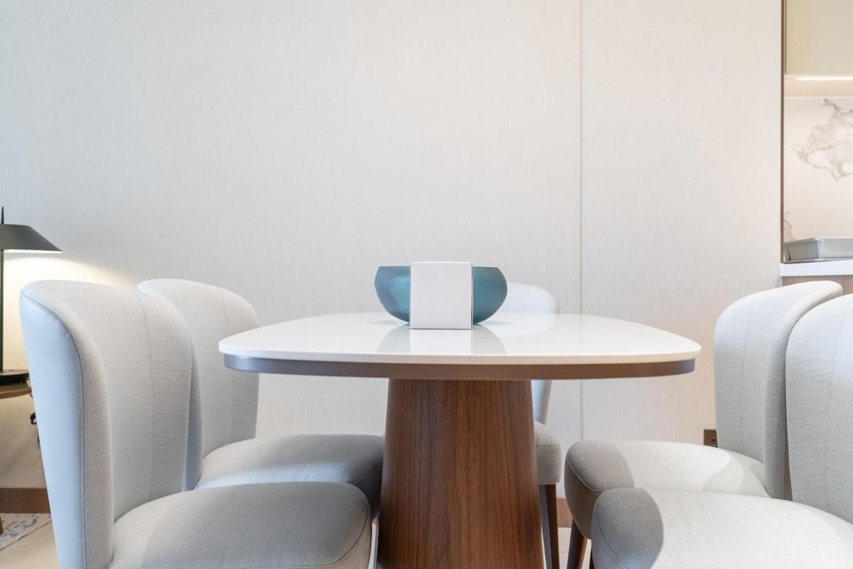 Chic For 4 With Burj Khalifa Views Apartamento Dubái