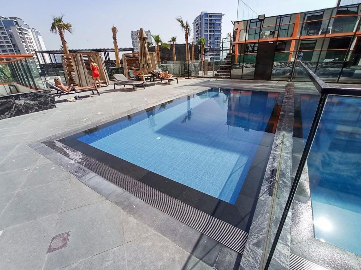 Eye-captivating 1 Bed For 2 Dubai