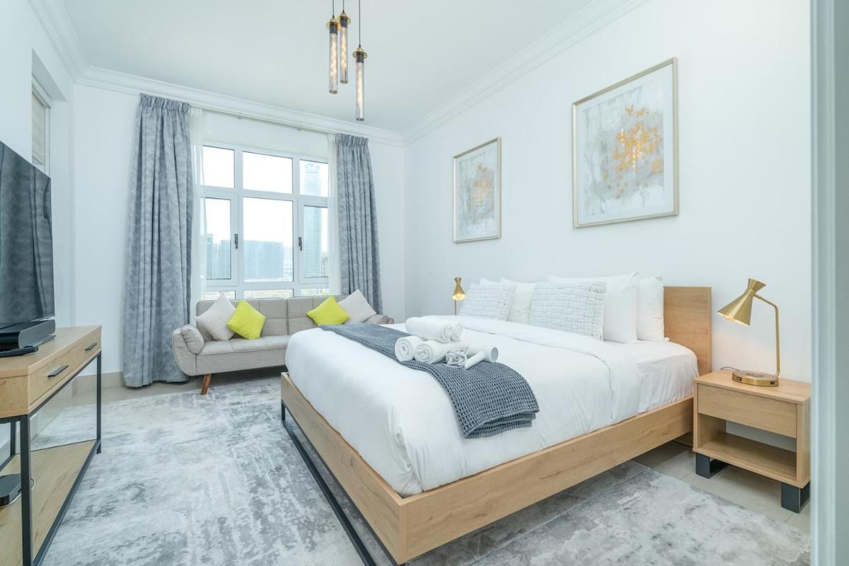 Urban Living! Stylish 2br In Downtown *