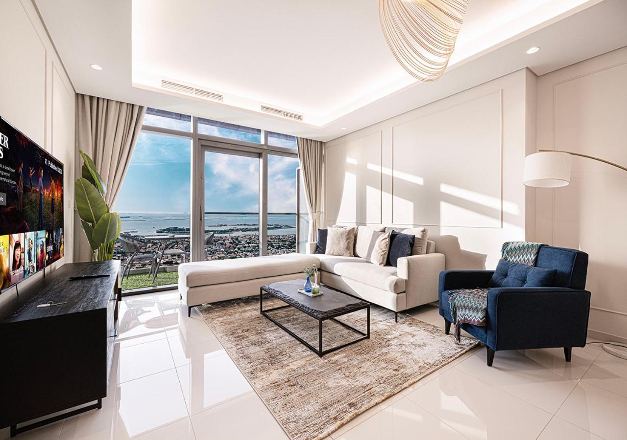 Highest Infinity Pool In Downtown Apartament *