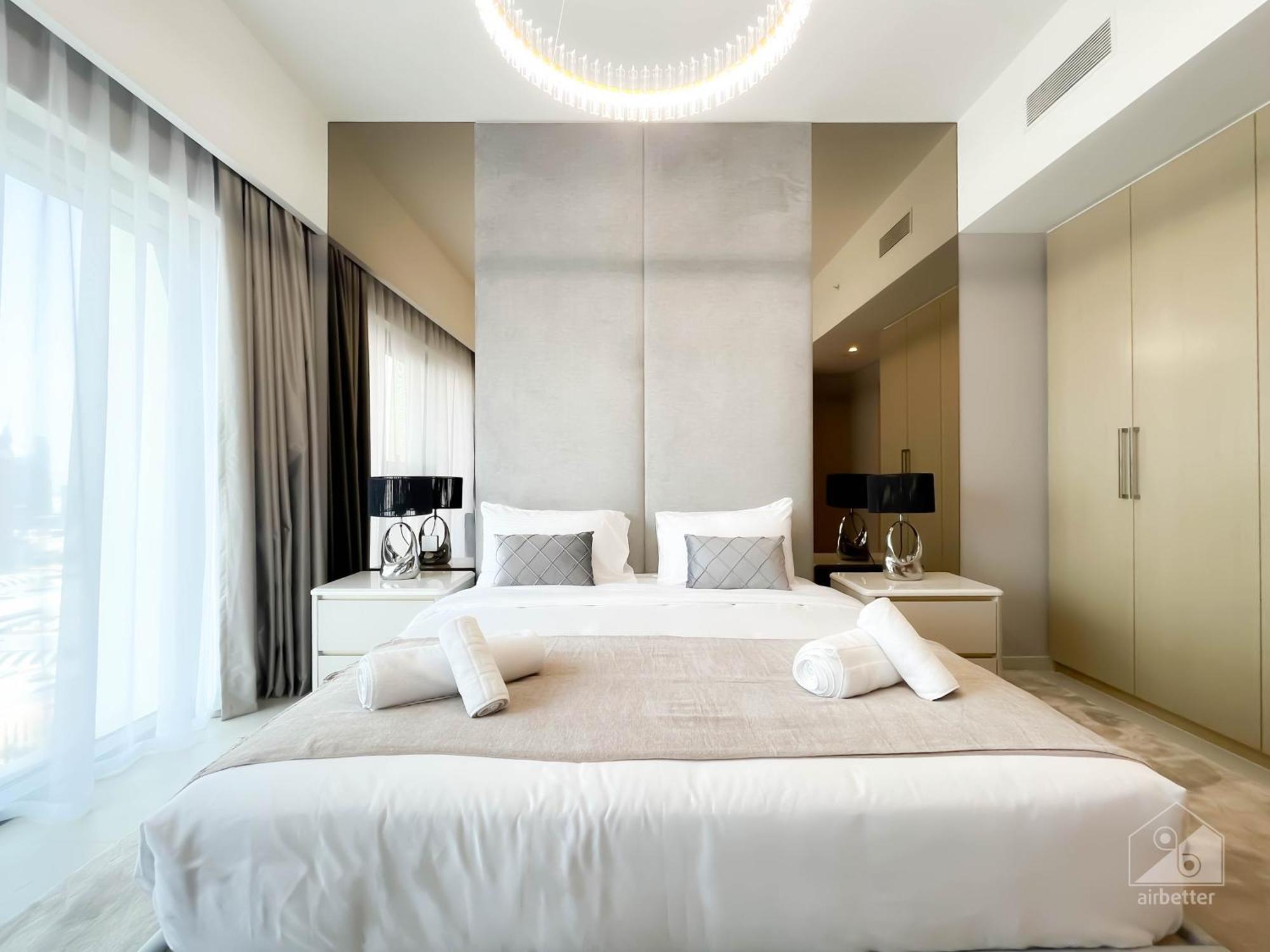 Apartamento Prestigious Burj Royale Luxury Downtown *