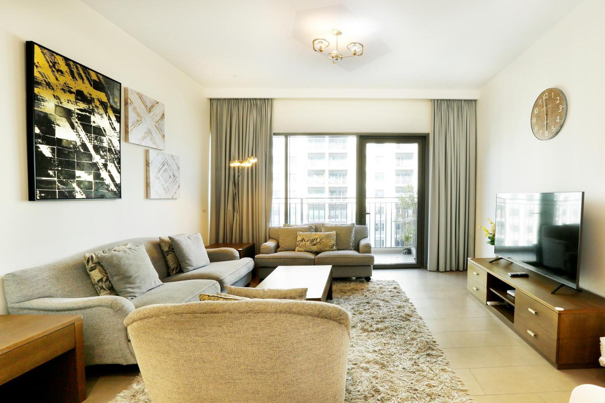 Brown Stone - Hills Mall Apartamento Dubai