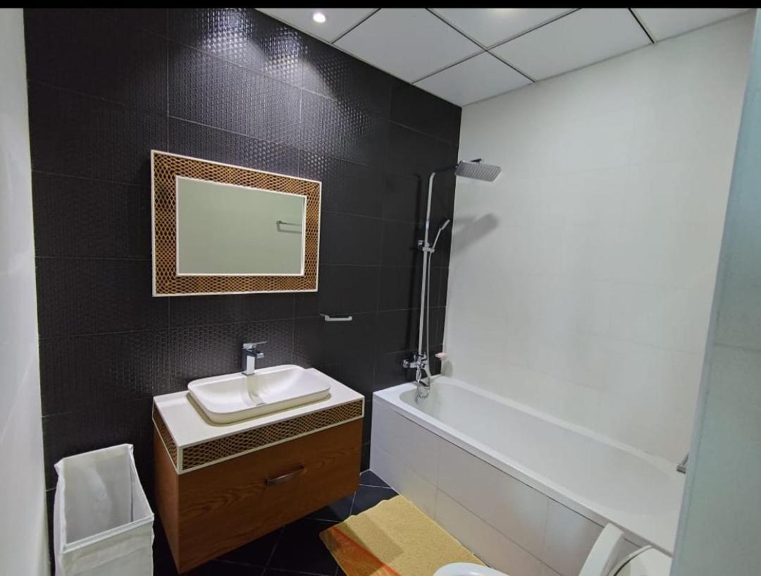 Suit Appartment Apartamento Dubái