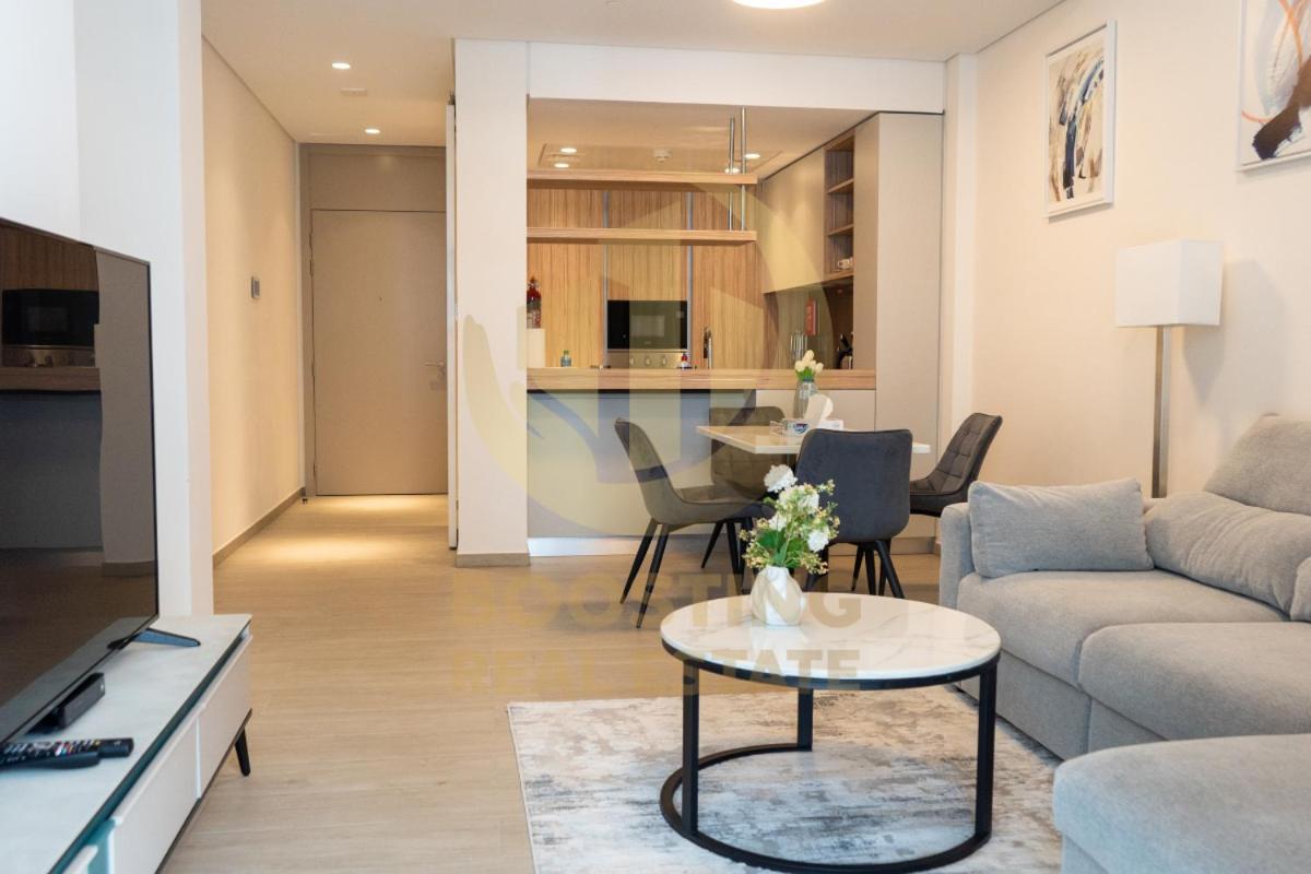 Elegant 2 Bedroom In Sobha Hartland