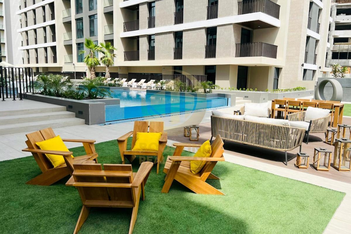 Elegant 2 Bedroom In Sobha Hartland * Dubaï