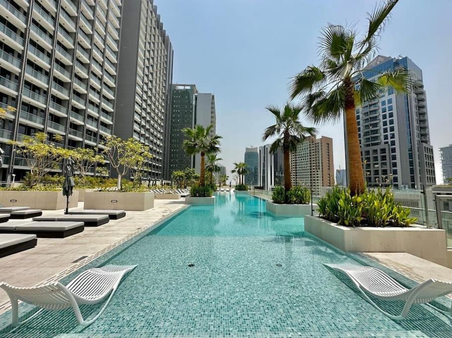 #025 Tranquil Furnished 1br With Burj Khalifa View *