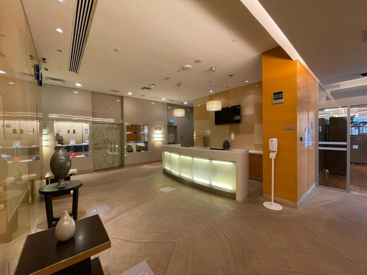 Mall Downtown Luxury With Balcony & View Apartamento *