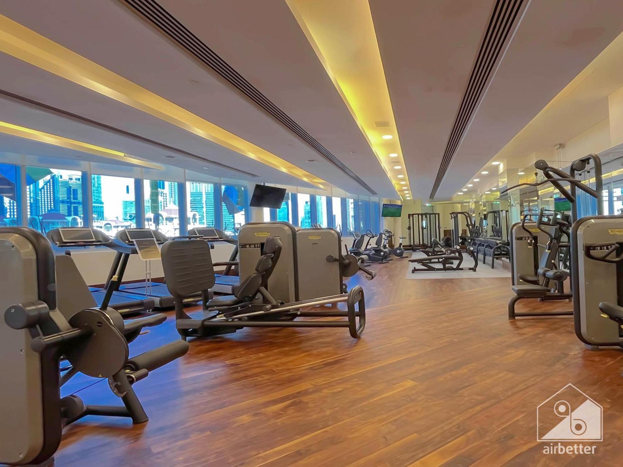 Mall Downtown Luxury With Balcony & View Apartamento