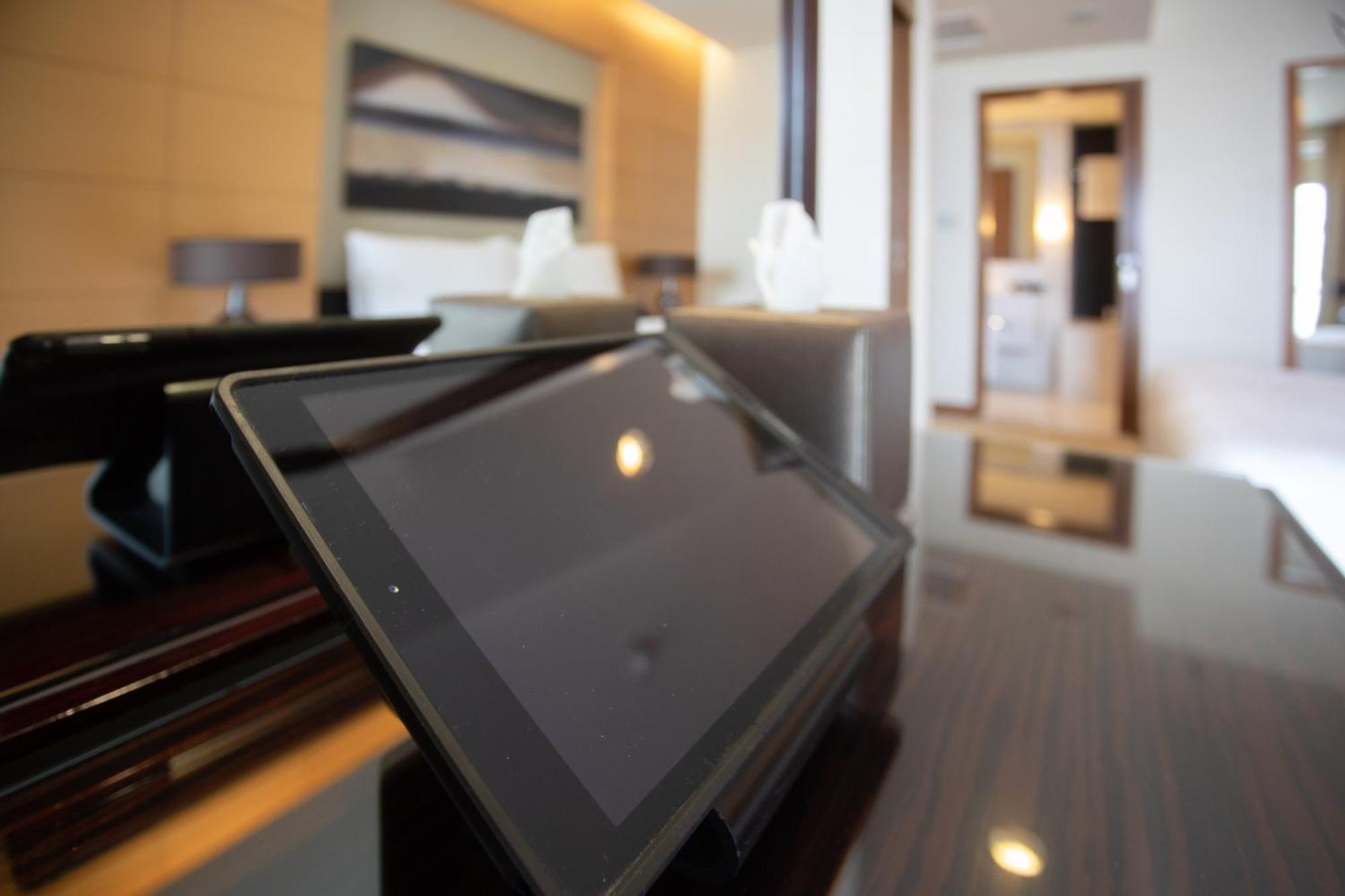 Mall Downtown Luxury With Balcony & View Apartamento *