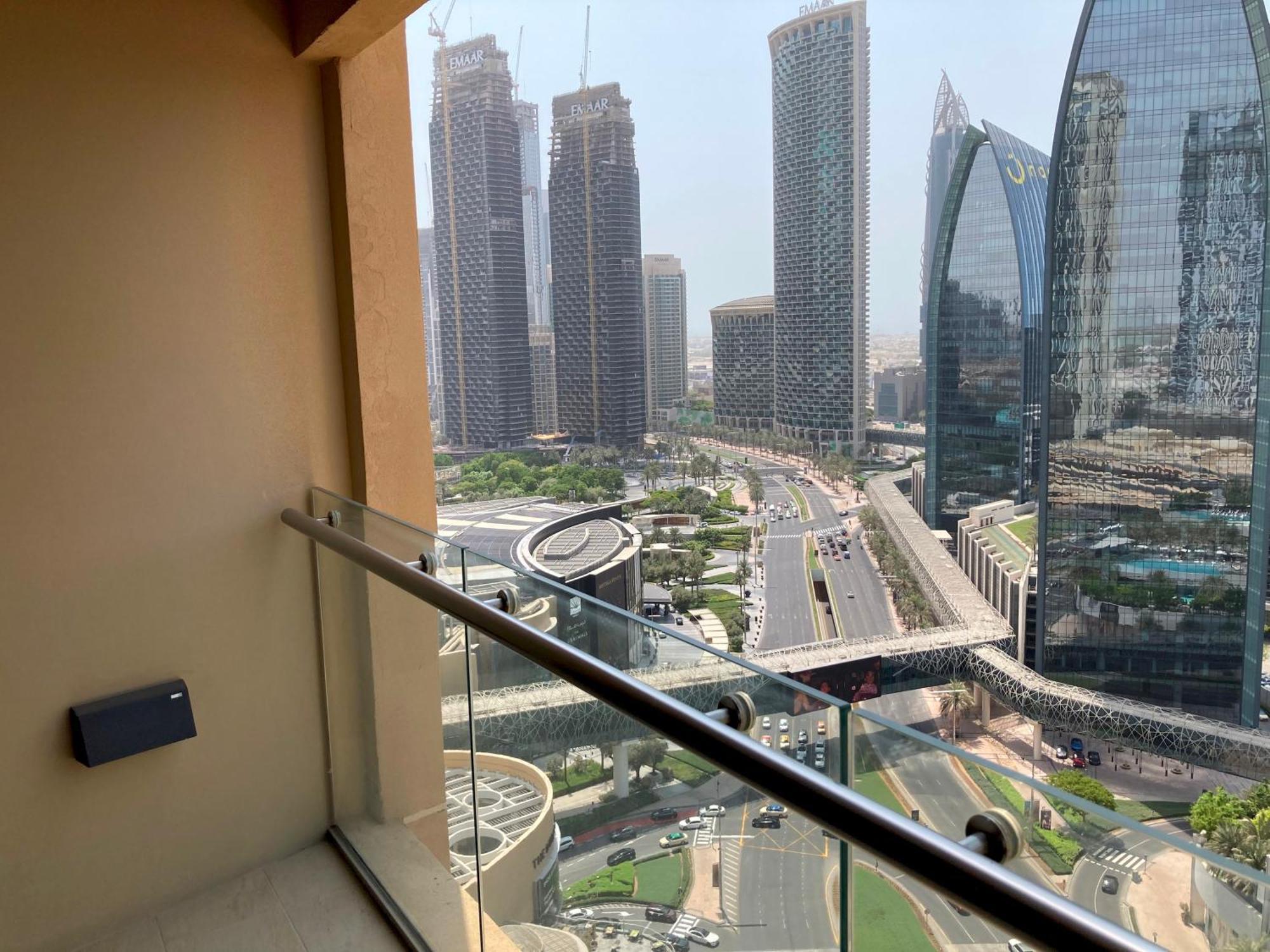 Apartamento Mall Downtown Luxury With Balcony & View *