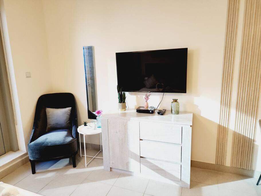 Stylish For Rent Close To Burj Khalifa At Downtowen Apartamento