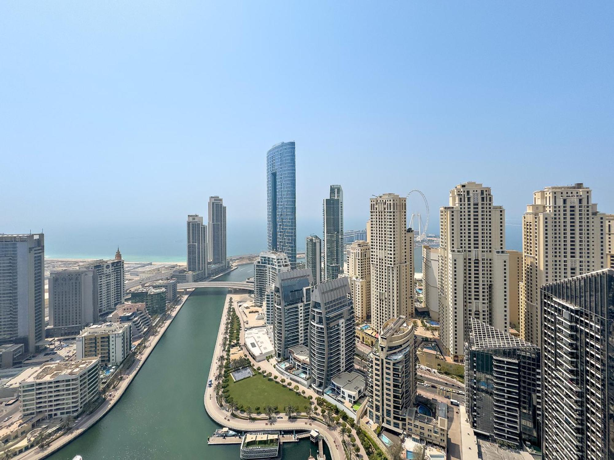 Vayk- Ultra Modern 3br Marina Retreat With Stunning Views Apartment