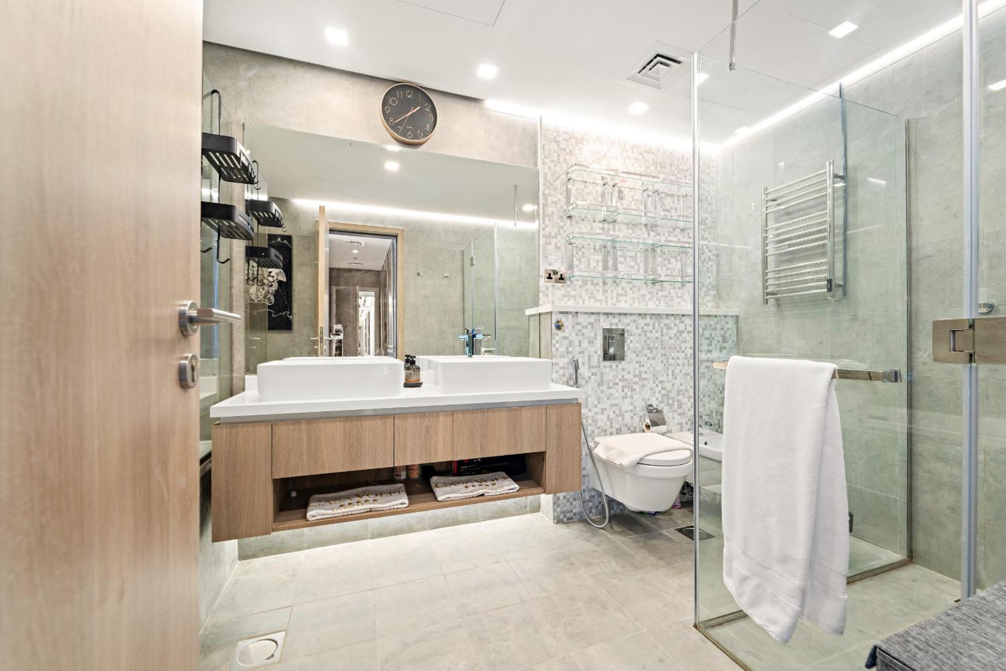 Vayk- Ultra Modern 3br Marina Retreat With Stunning Views *
