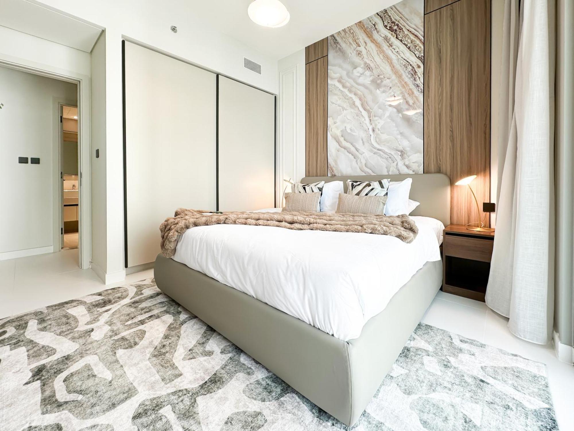 Trophy Luxury 1bdr In Emaar Front With Panoramic Sea Views From The And Private Access Appartement *