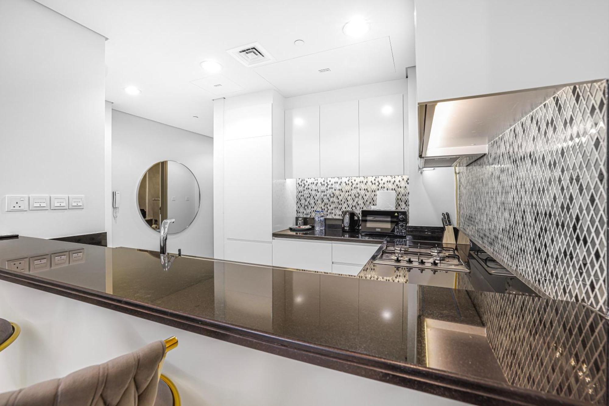 Paramount Midtown 2 Bedroom With Burj Khalifa View Apartamento Dubái