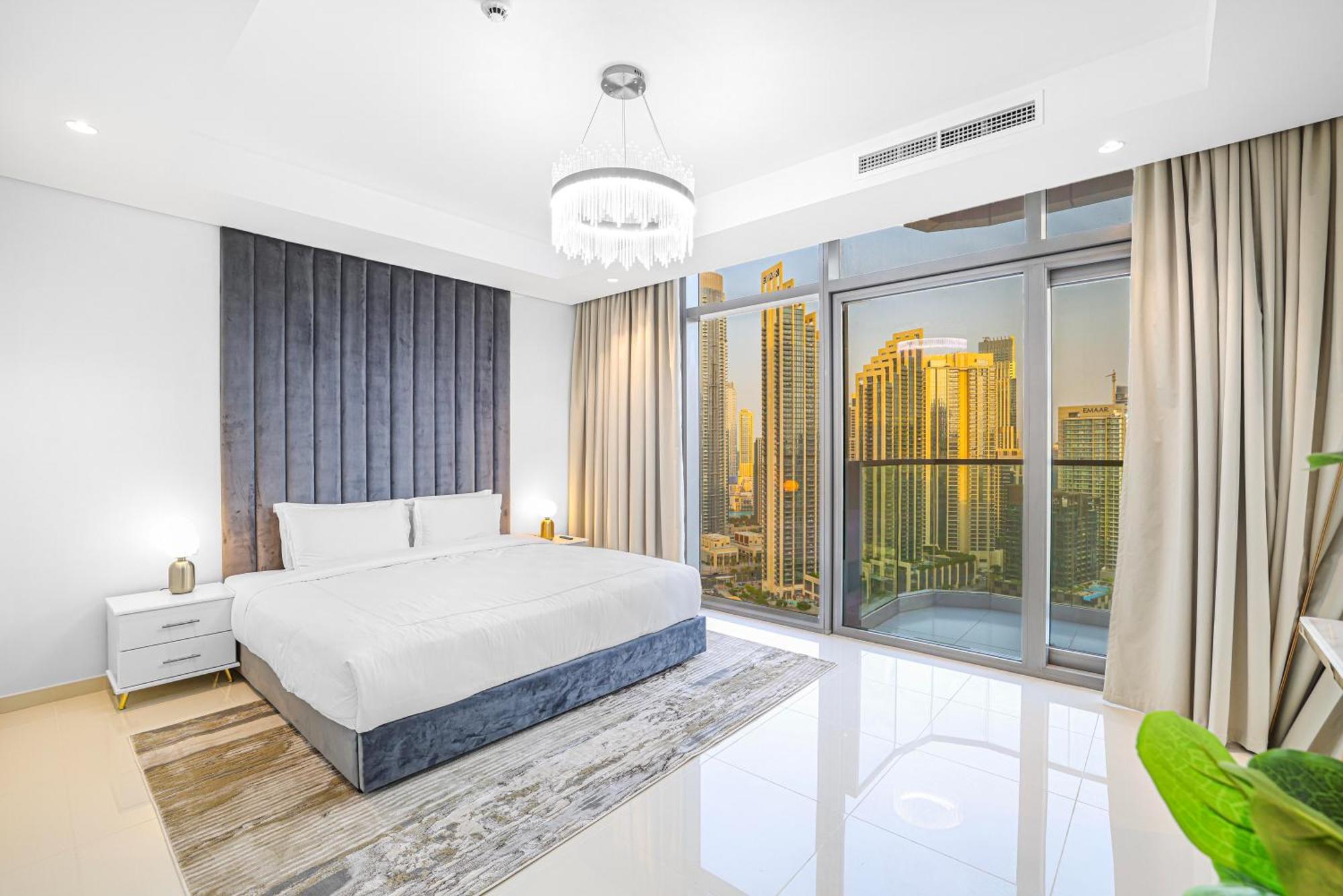 Paramount Midtown 2 Bedroom With Burj Khalifa View