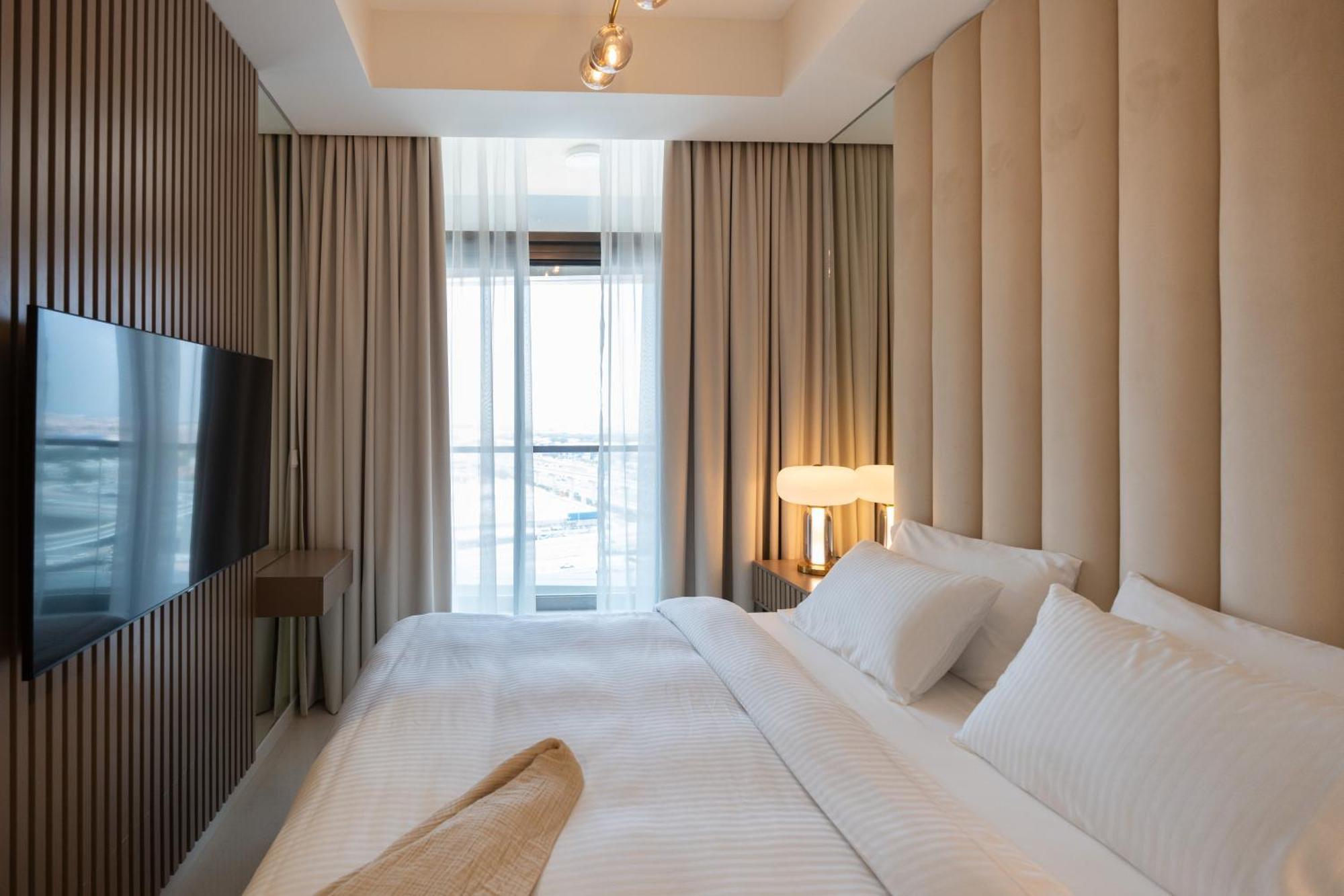 Keyrock Living - Family 2br Cozy In Business Bay - Aykon Tower Apartment