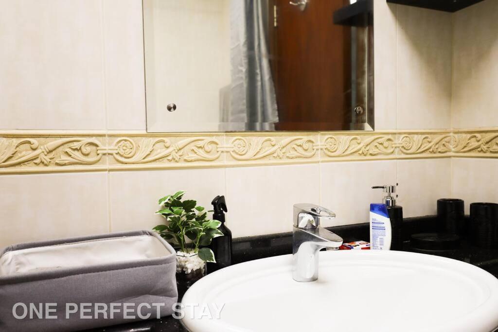 Apartamento Stunning View 1 Bedroom Pool & Gym *
