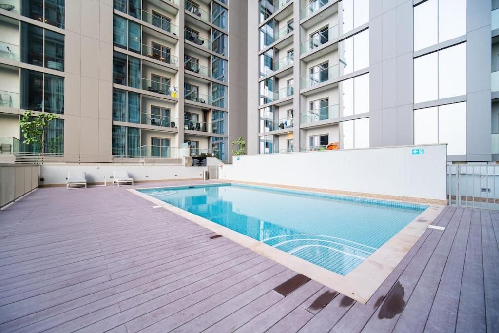 Quiet High-rise 1br - Free Baby Gear, Downtown Close * Dubaï