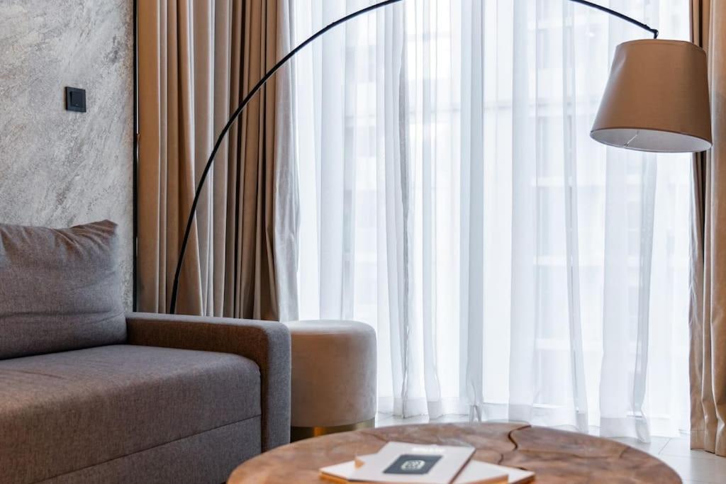 Quiet High-rise 1br - Free Baby Gear, Downtown Close * Dubaï
