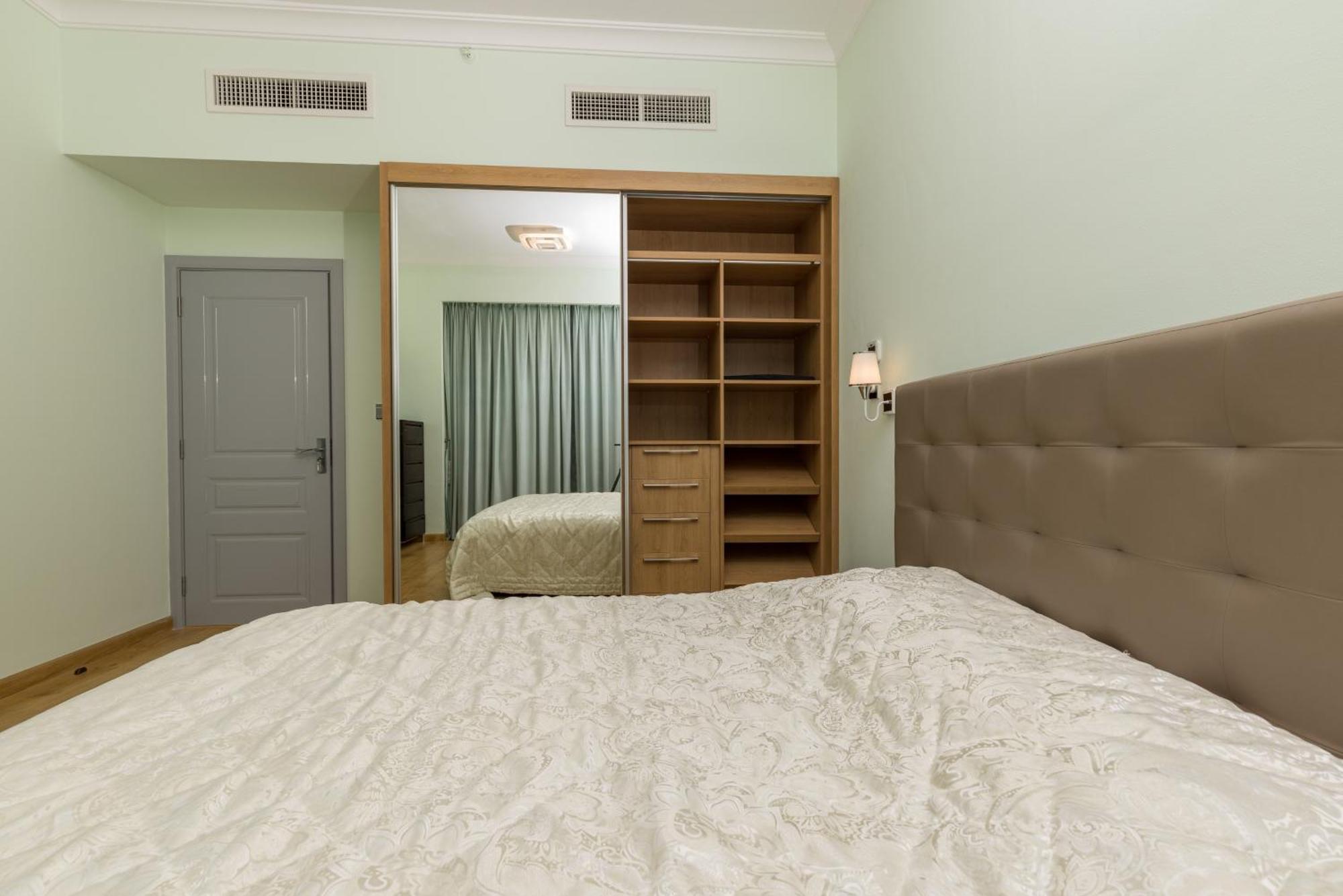 Appartement Amazing Large -150 Sq Meters, Sea Side 2 Bedroom Flat Dubaï