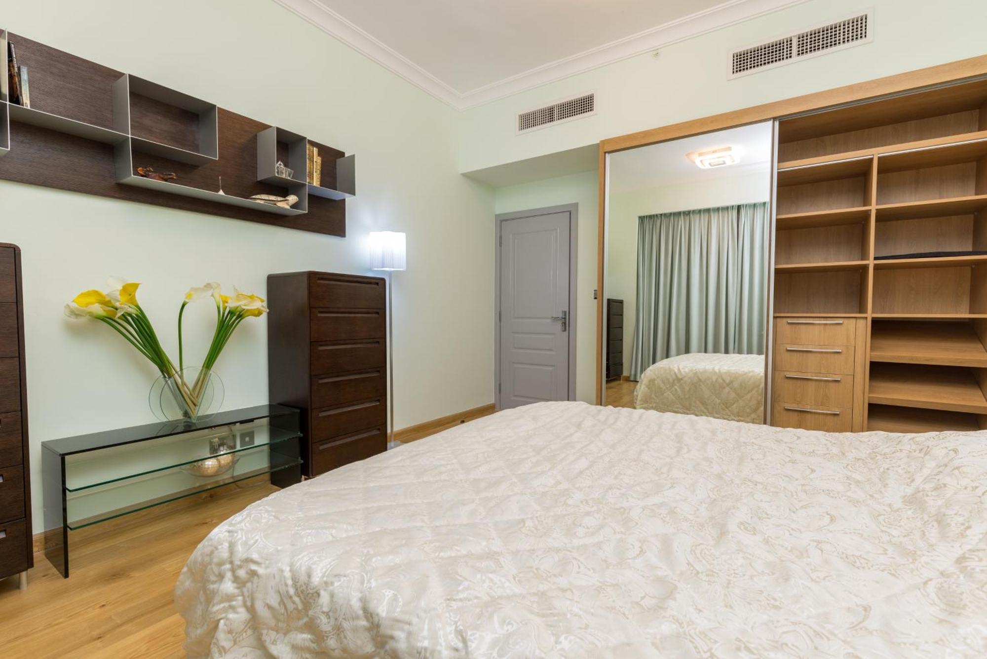 Appartement Amazing Large -150 Sq Meters, Sea Side 2 Bedroom Flat *