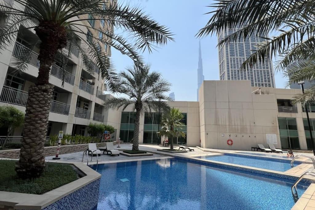 Downtown - Luxury 1 Bed - Near Mall *