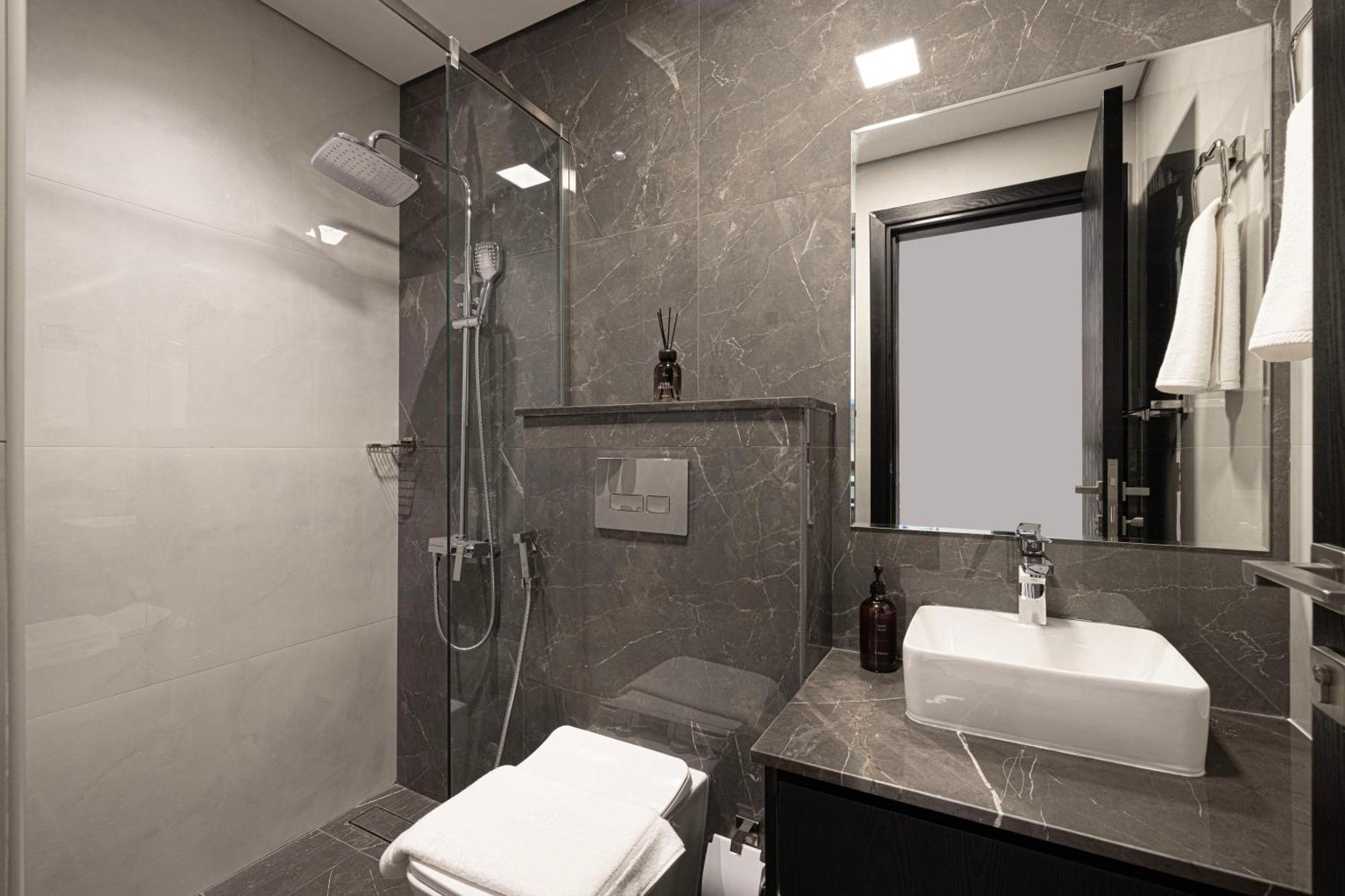 Lejlighed New Serene 1br With Pool & Sauna Dubai