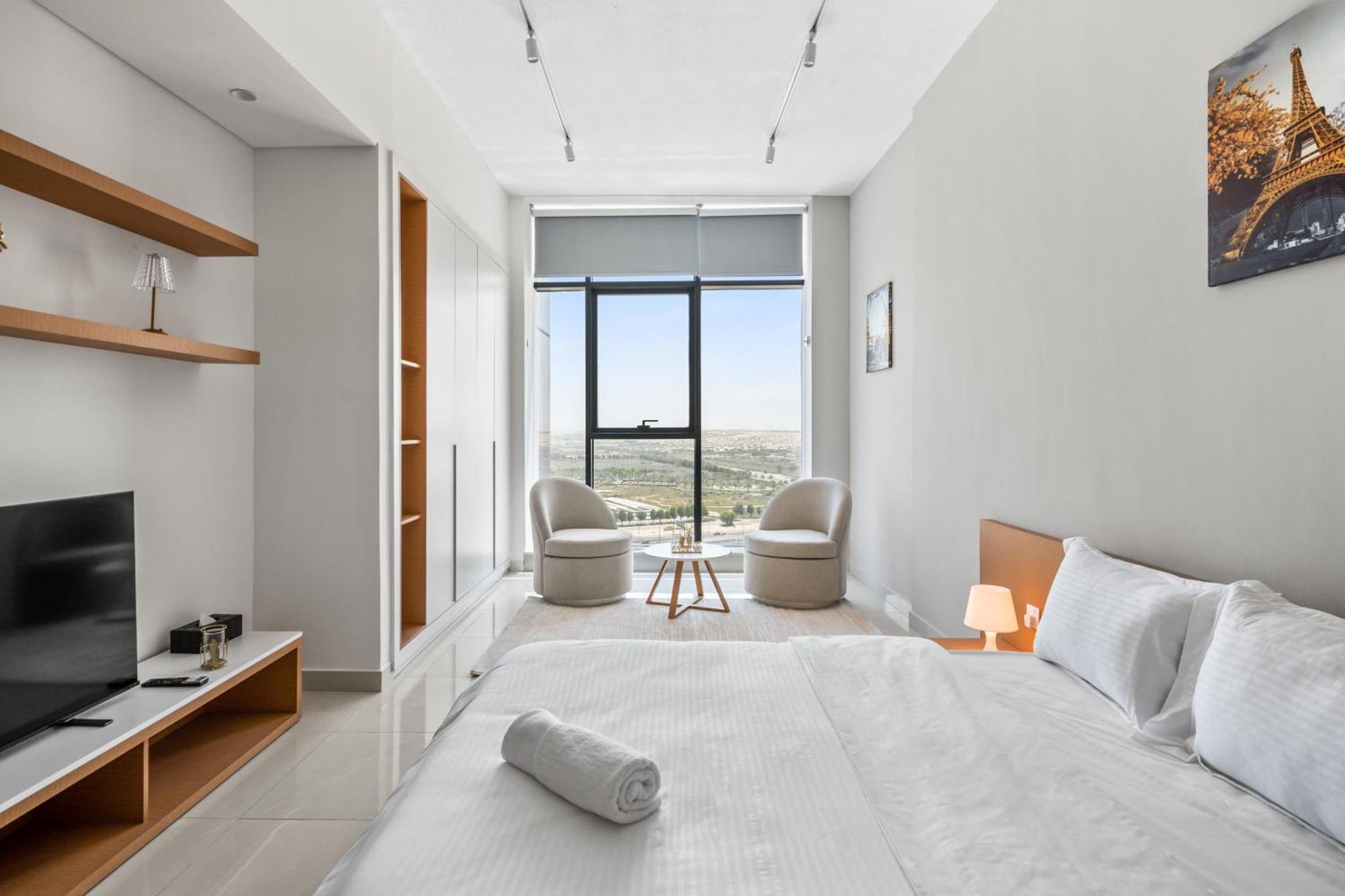 Bright In Vibrant Dubailand District Appartement *