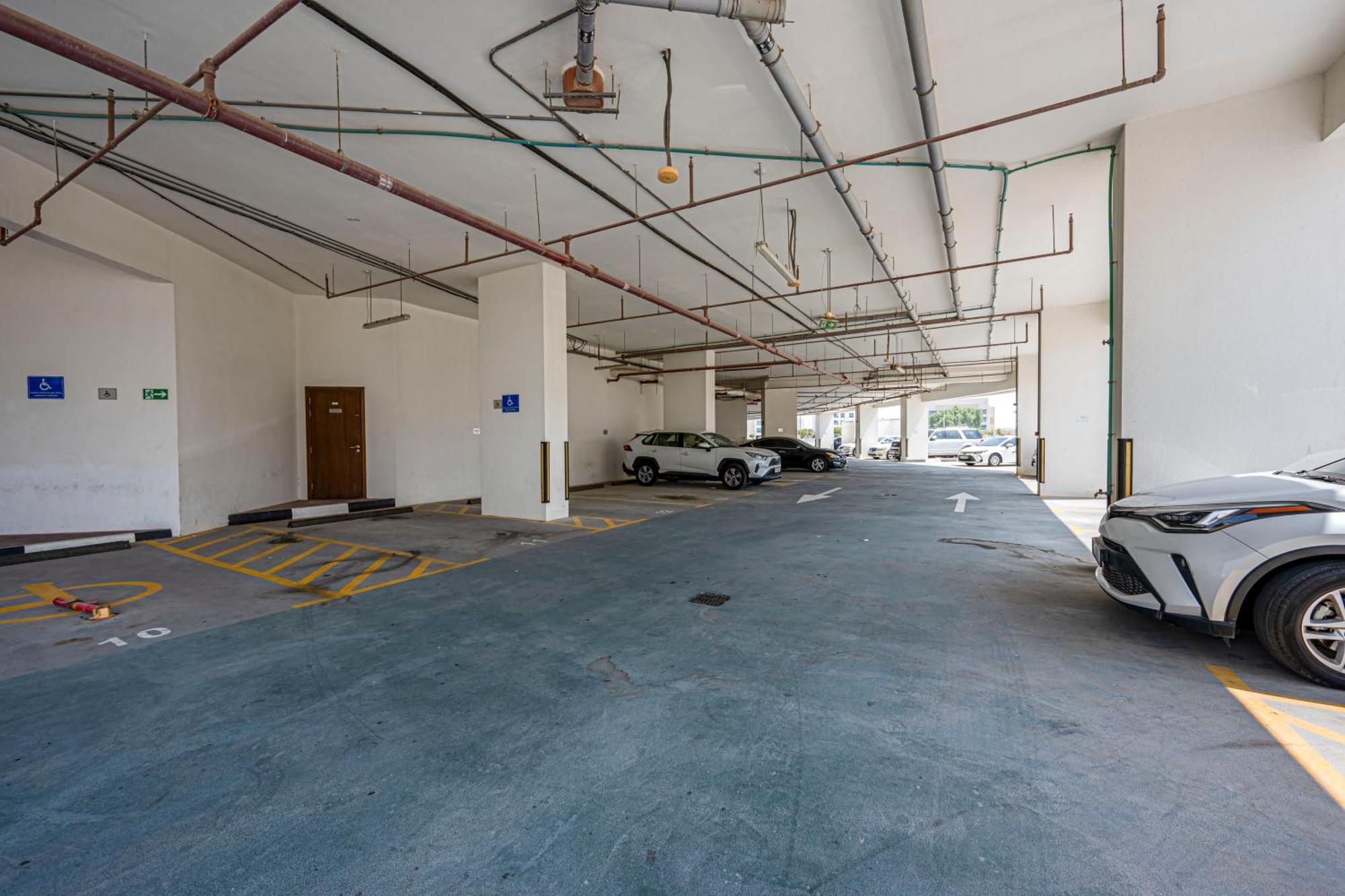 Cozy And Contemporary In Dubailand Appartement *