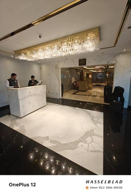 Luxurious 500 Meters Next To Mall * Dubái