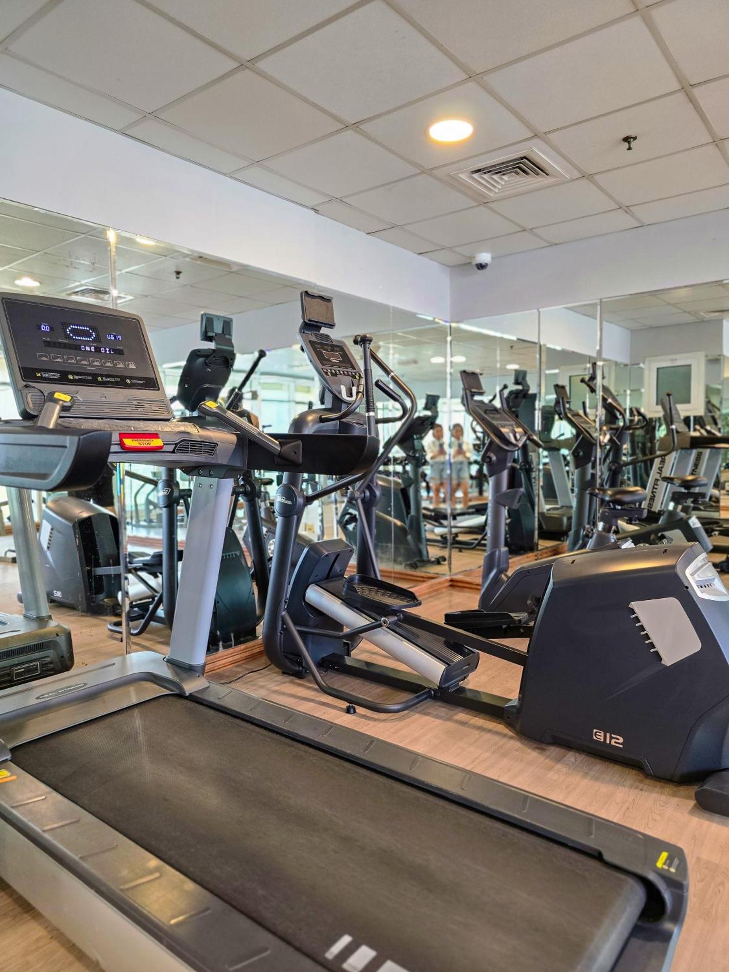 Appartement Stylish 1br Apartment! Near Metro & Stroll To Marina *
