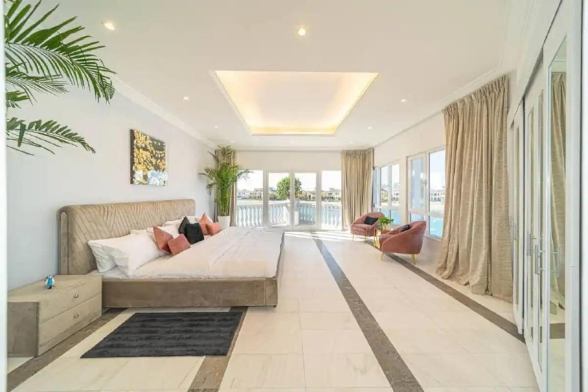 Modernized 6 Bedroom Chalet