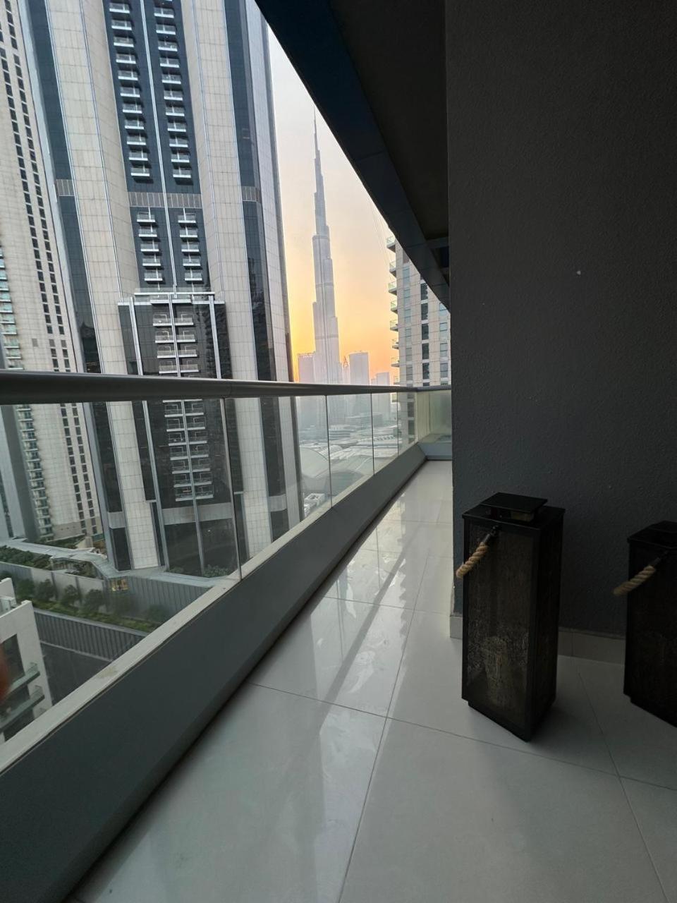 Luxury 1br With Burj Khalifa View In A 5 Star Facilities - 5 Min Walk To Mall Apartamento