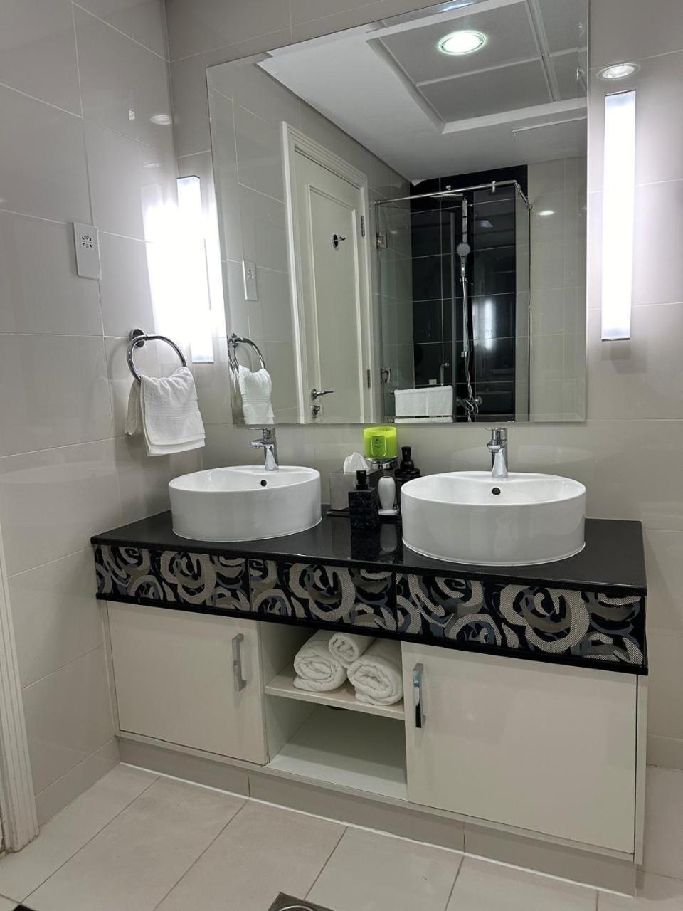Apartamento Luxury 1br With Burj Khalifa View In A 5 Star Facilities - 5 Min Walk To Mall