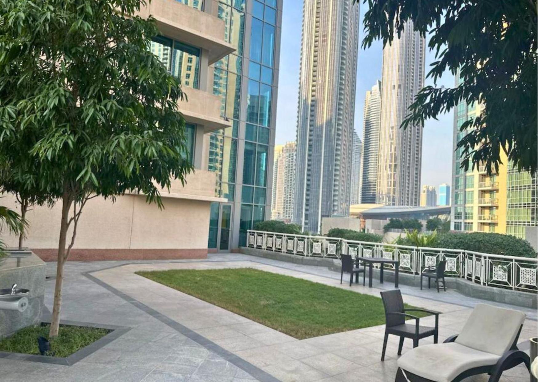 2br Partial Burj Khalifa & Pool View In 29 Boulevard * Dubaï