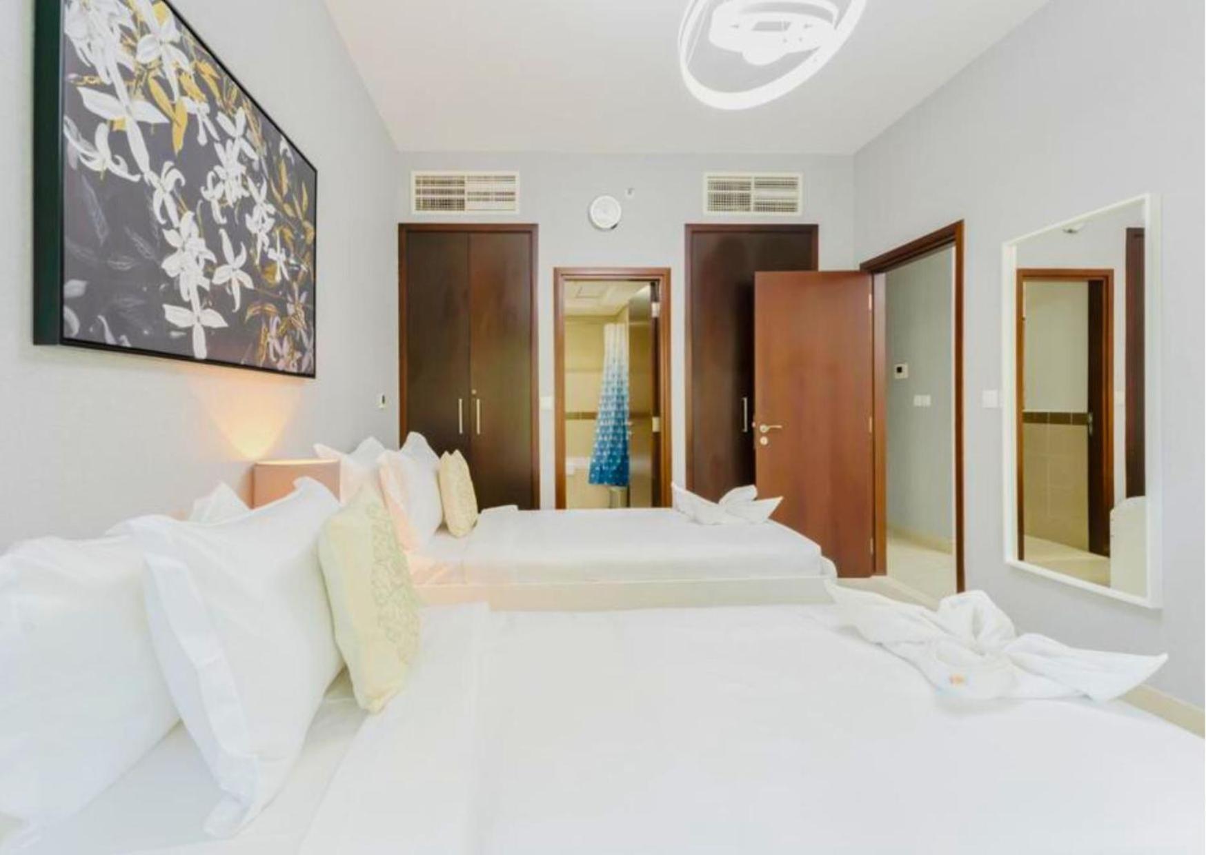 2br Partial Burj Khalifa & Pool View In 29 Boulevard Appartement