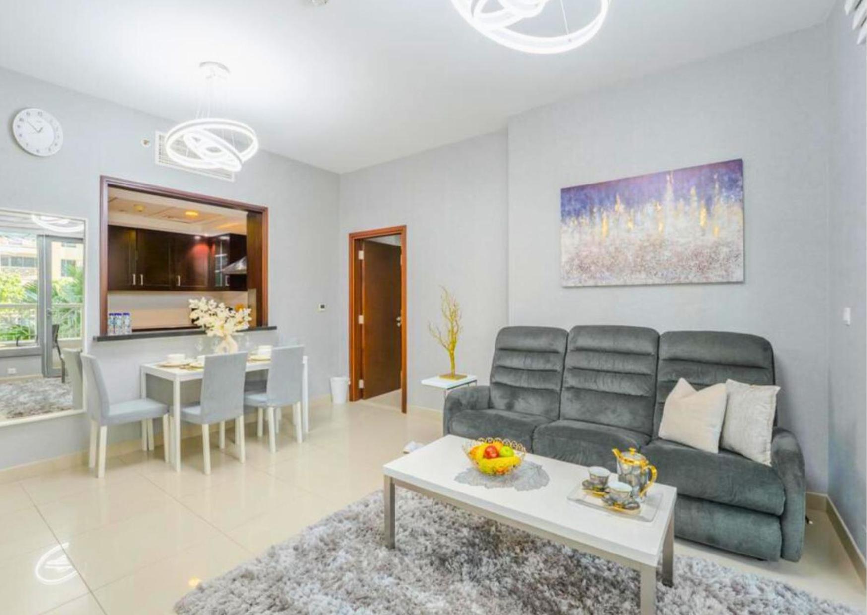 2br Partial Burj Khalifa & Pool View In 29 Boulevard
