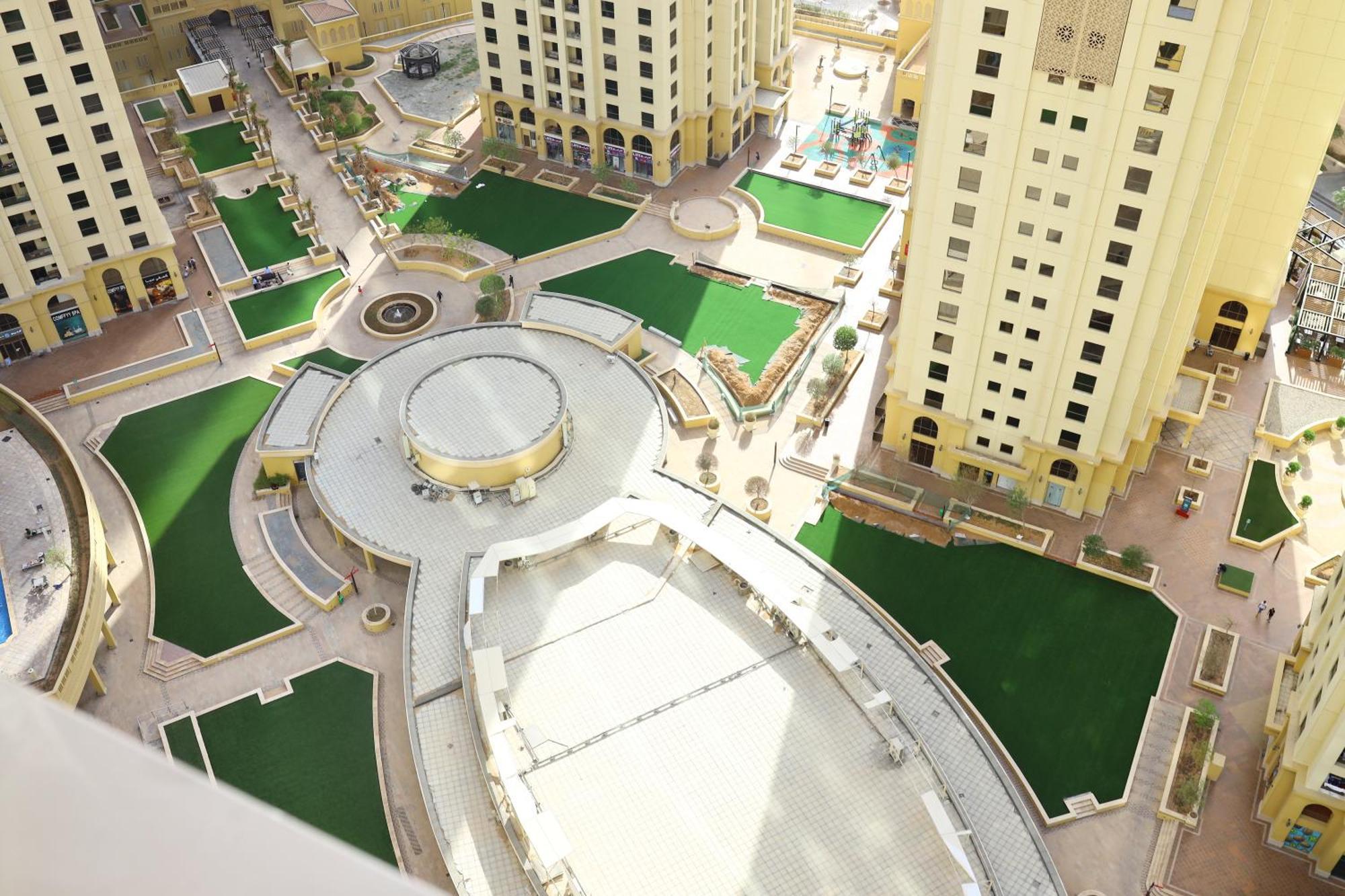 Shams Murjan Jbr Hostal