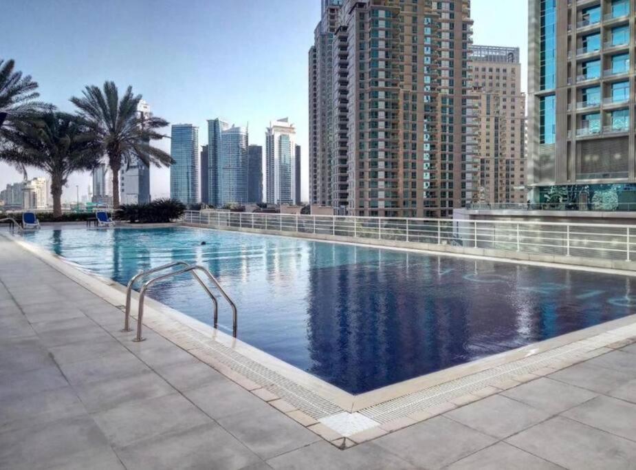 Large 1 Bedroom - Mag218 - Marina Appartement *
