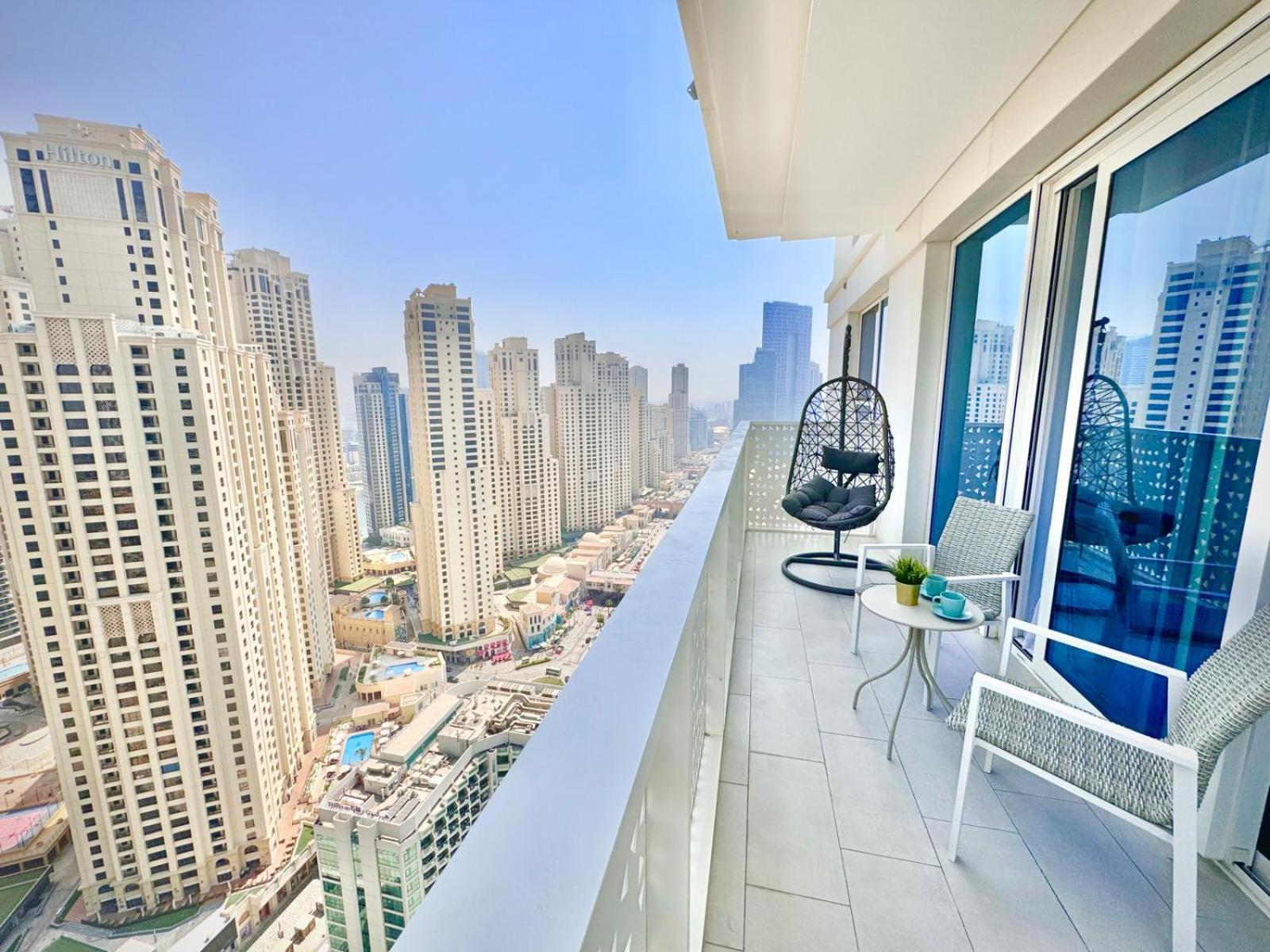 La Vie Front Jbr By Happy Season Dubaï